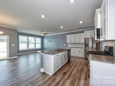 915 Emma Kate Court Lake Wylie SC 29710