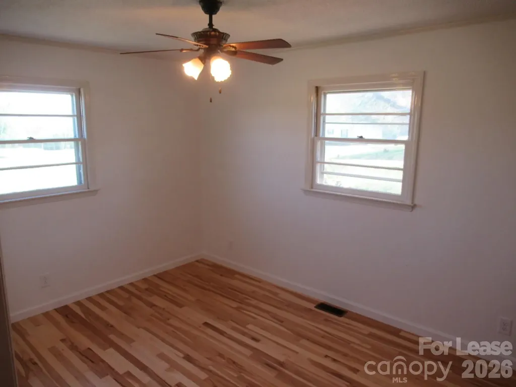 1330 Davis Road Lincolnton NC 28092