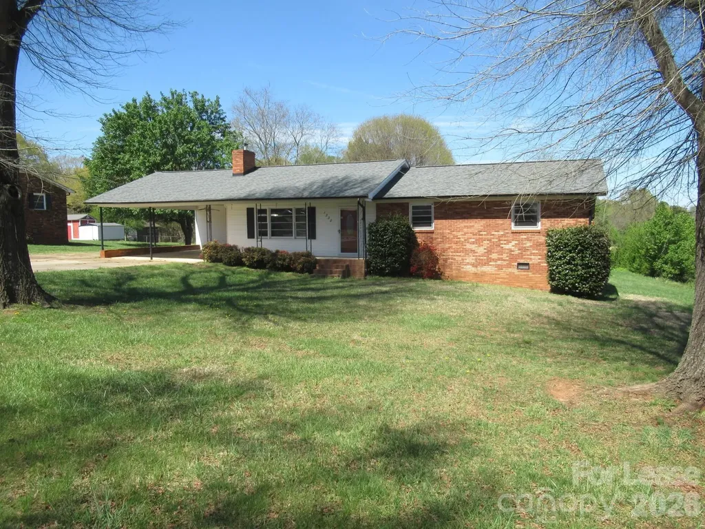 1330 Davis Road Lincolnton NC 28092