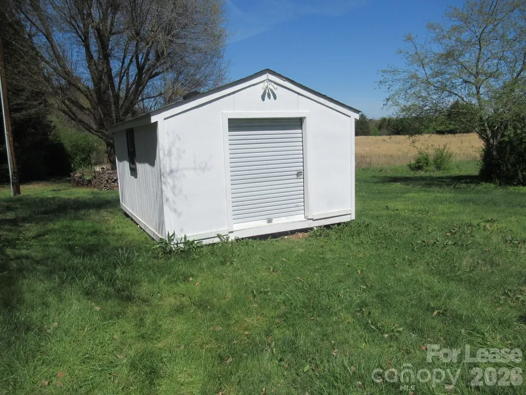 1330 Davis Road Lincolnton NC 28092