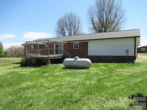 1330 Davis Road Lincolnton NC 28092