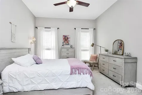 366 Shoreline Parkway Tega Cay SC 29708