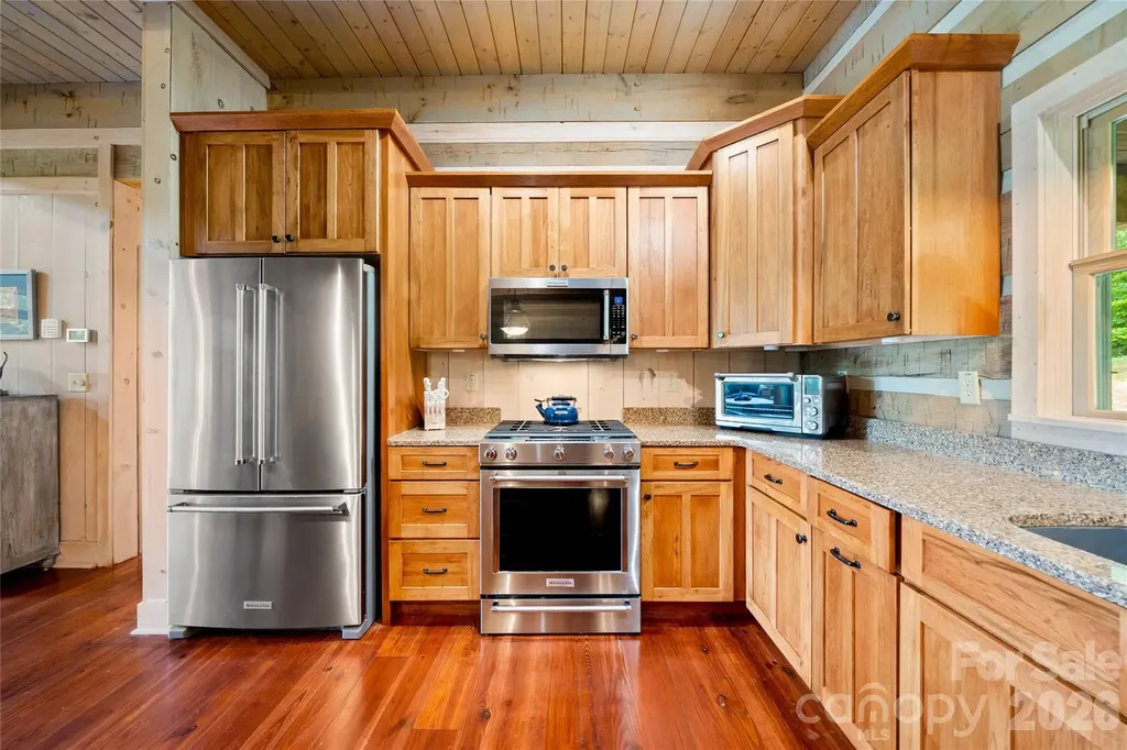 170 Cradling Cove Waynesville NC 28785