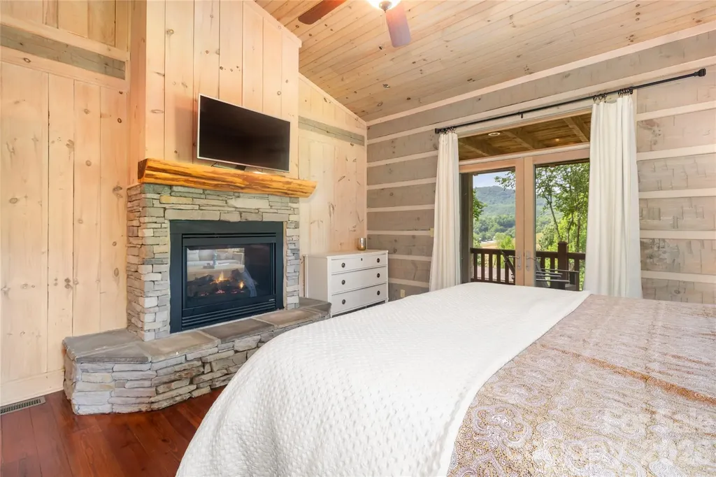 170 Cradling Cove Waynesville NC 28785