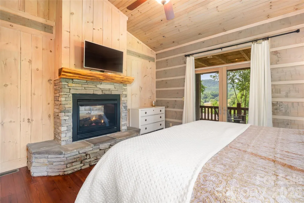170 Cradling Cove Waynesville NC 28785