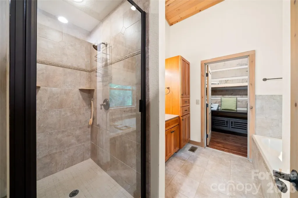 170 Cradling Cove Waynesville NC 28785