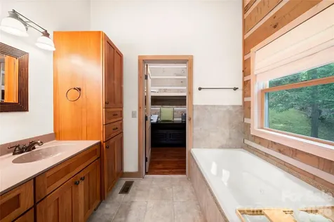 170 Cradling Cove Waynesville NC 28785