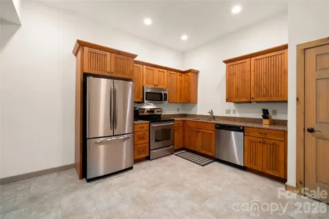 170 Cradling Cove Waynesville NC 28785