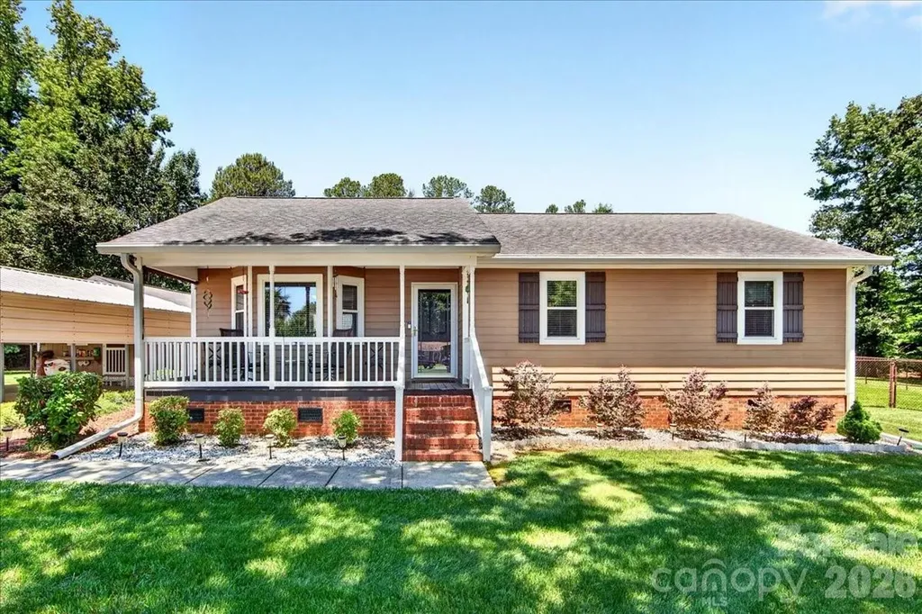 1104 Longmeadow Lane Monroe NC 28110