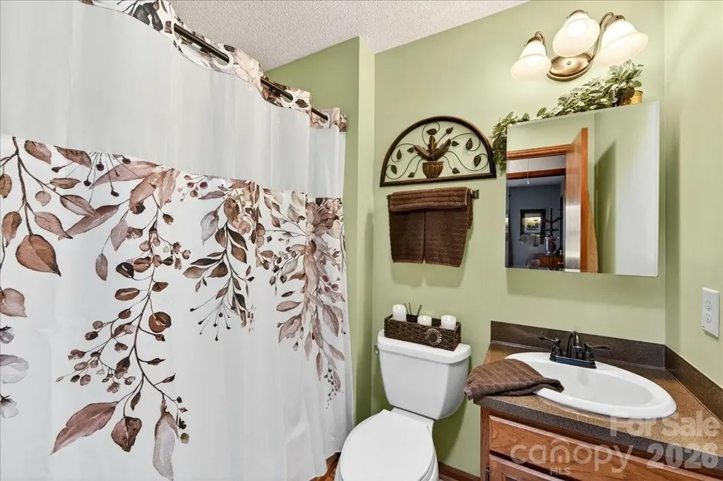 1104 Longmeadow Lane Monroe NC 28110