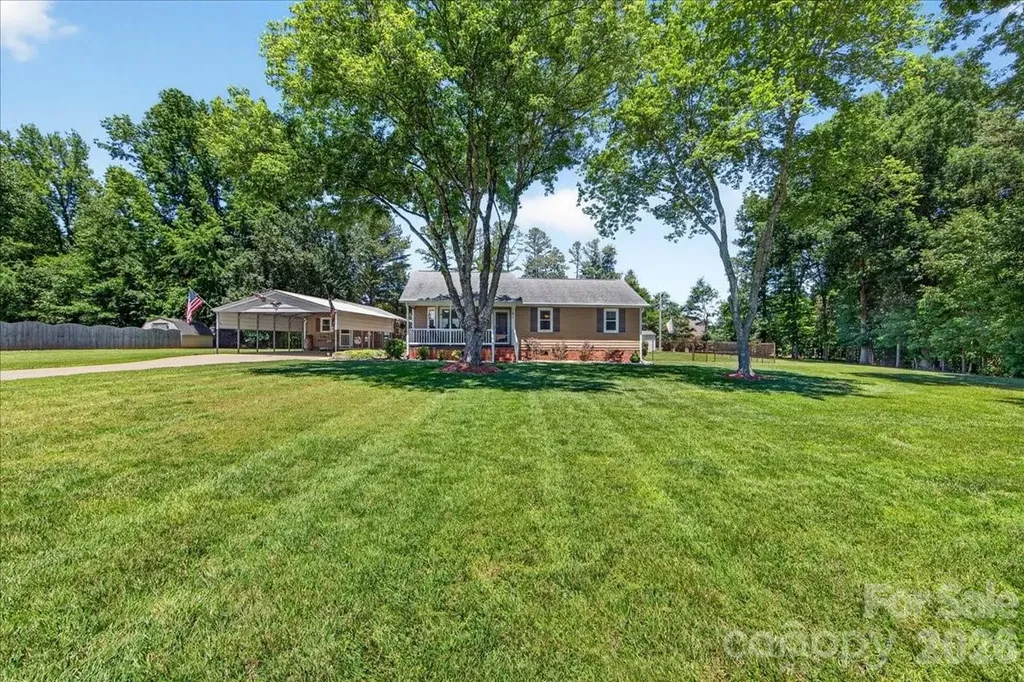 1104 Longmeadow Lane Monroe NC 28110
