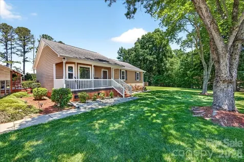 1104 Longmeadow Lane Monroe NC 28110