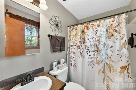 1104 Longmeadow Lane Monroe NC 28110