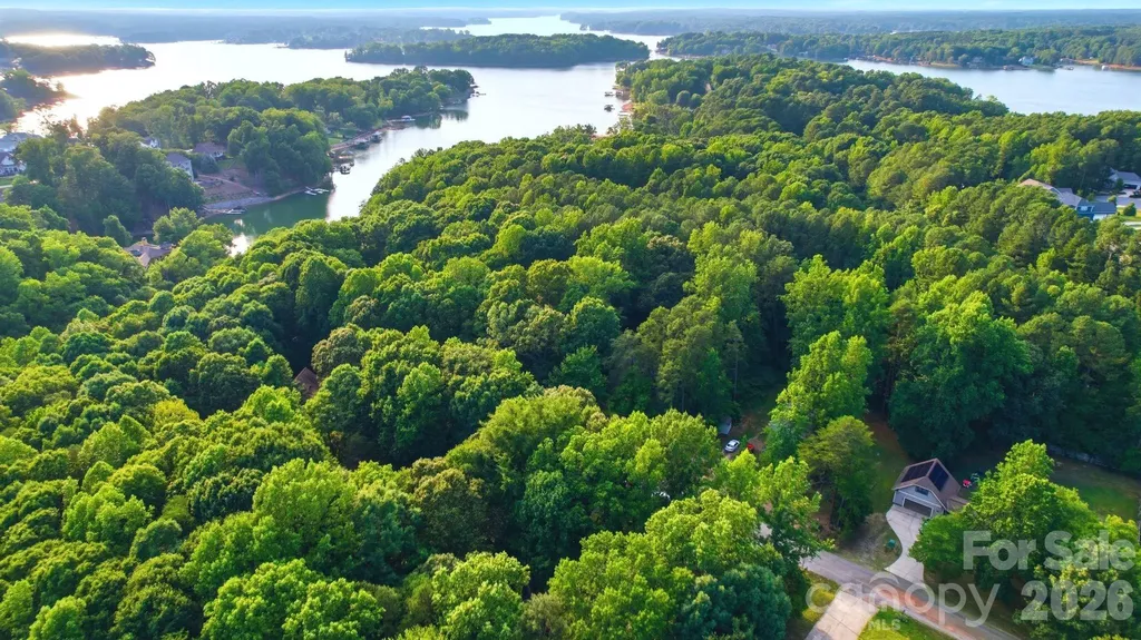 127 Rustic Way Lane Mooresville NC 28117