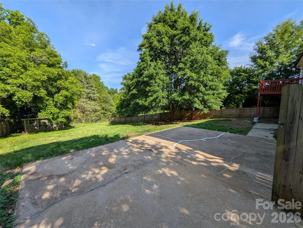3822 Newhall Drive NW Conover NC 28613