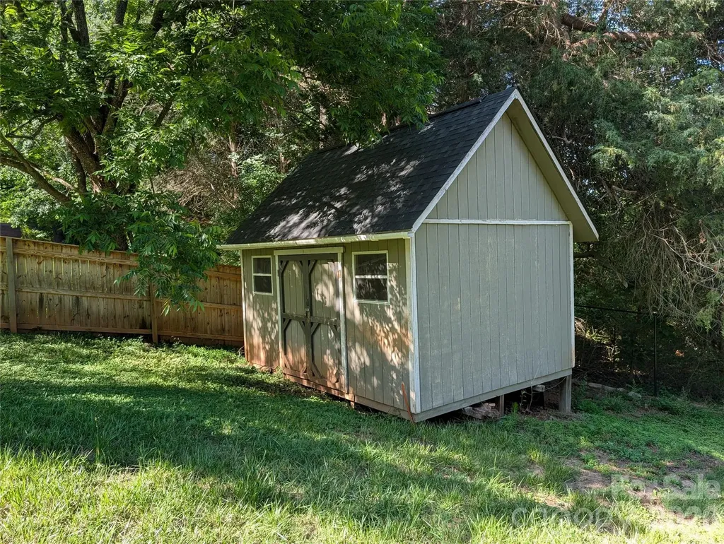 3822 Newhall Drive NW Conover NC 28613