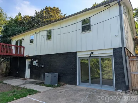 3822 Newhall Drive NW Conover NC 28613