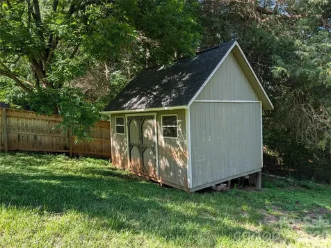 3822 Newhall Drive NW Conover NC 28613