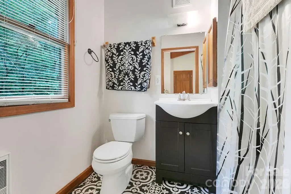 118 Little Bear Lane Pisgah Forest NC 28768