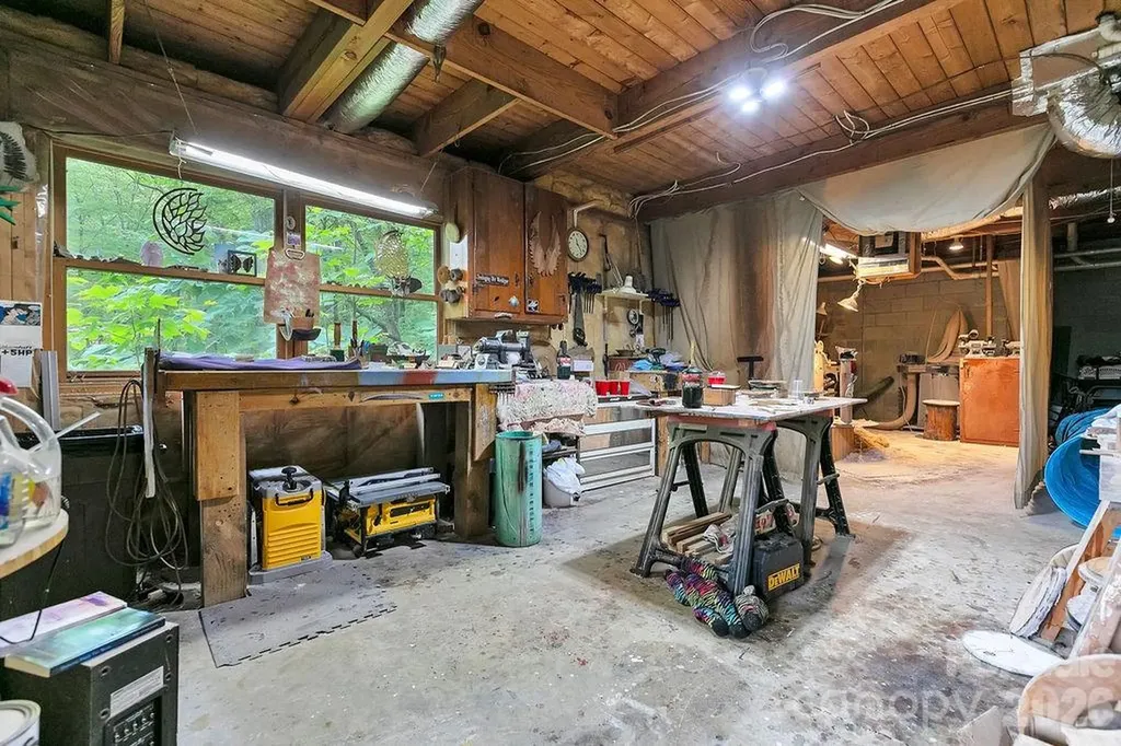 118 Little Bear Lane Pisgah Forest NC 28768