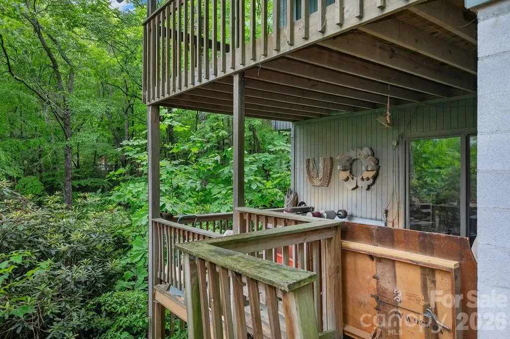 118 Little Bear Lane Pisgah Forest NC 28768