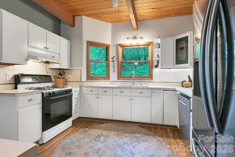 118 Little Bear Lane Pisgah Forest NC 28768