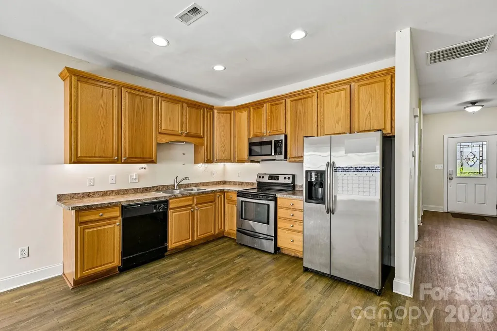 109 Sherman Oaks Lane Mooresville NC 28115