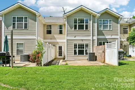 109 Sherman Oaks Lane Mooresville NC 28115