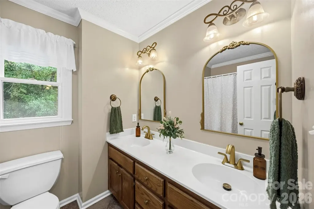 111 Bridgeport Lane Gastonia NC 28056