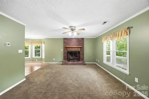 111 Bridgeport Lane Gastonia NC 28056