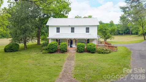 1511 Millers Creek Road Lenoir NC 28645