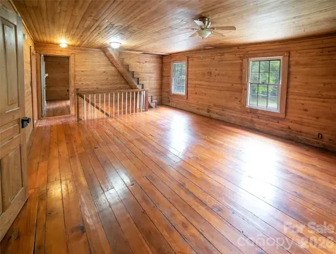 1511 Millers Creek Road Lenoir NC 28645
