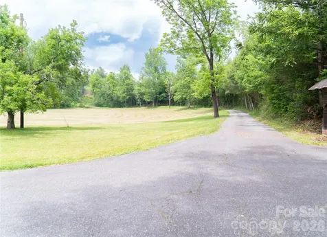 1511 Millers Creek Road Lenoir NC 28645