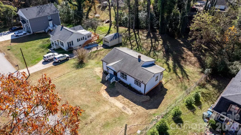 204 22nd Avenue NE Hickory NC 28601