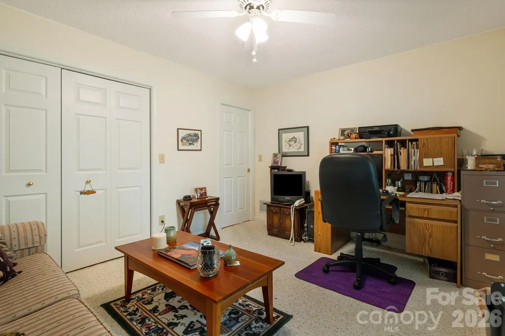 1851 Riverview Court Hendersonville NC 28739