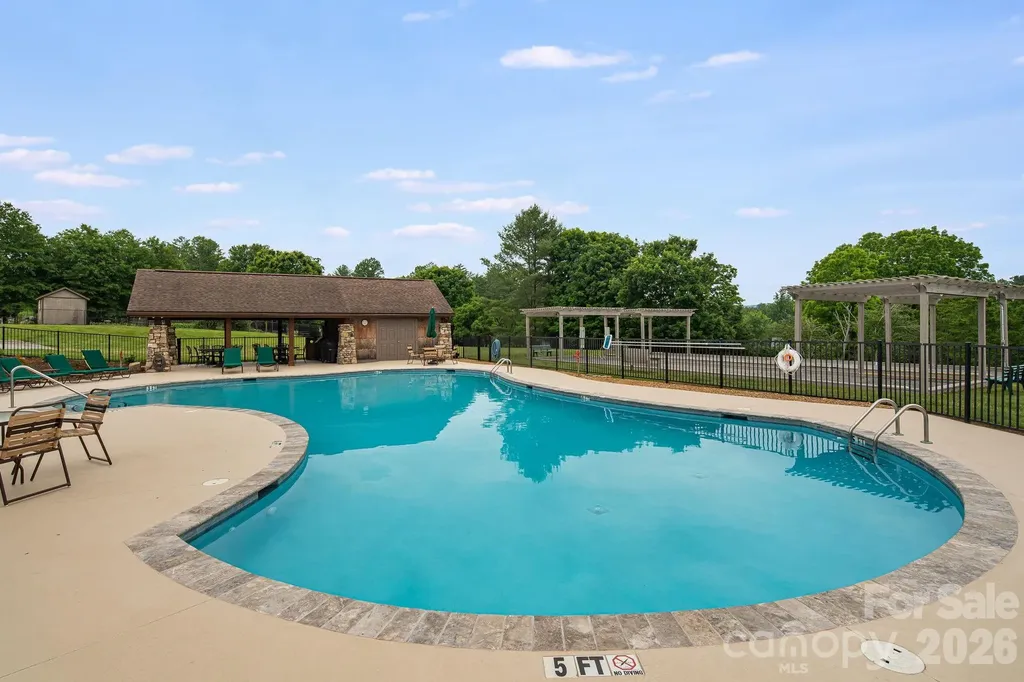 1851 Riverview Court Hendersonville NC 28739