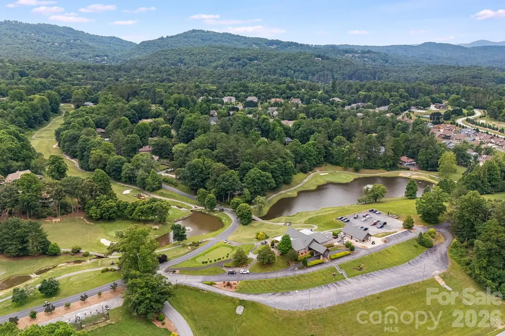 1851 Riverview Court Hendersonville NC 28739