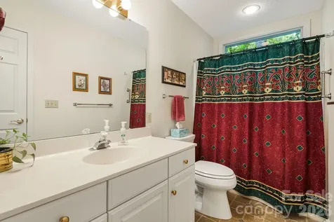 1851 Riverview Court Hendersonville NC 28739