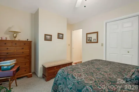 1851 Riverview Court Hendersonville NC 28739