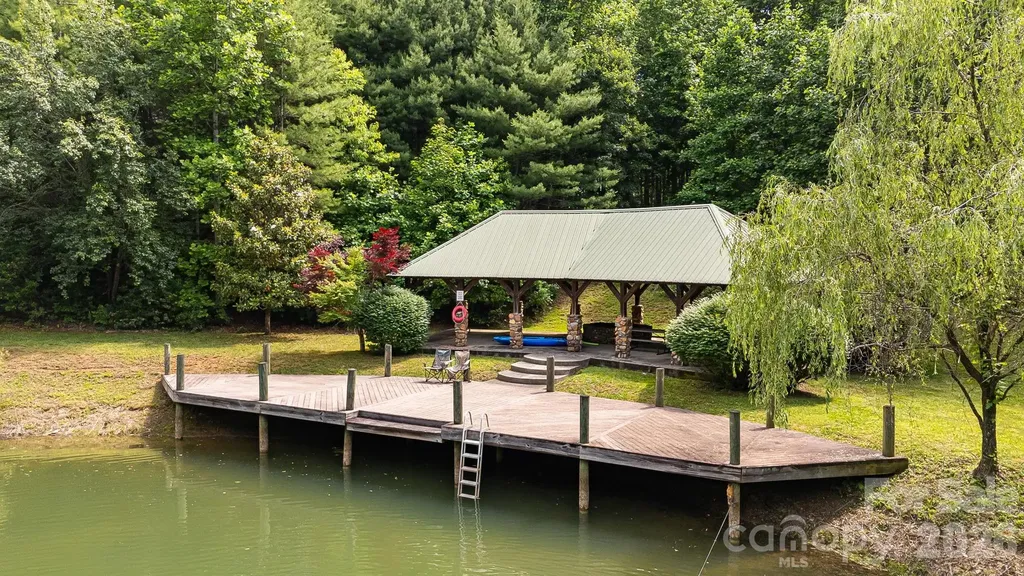 335 Daylily Drive Hendersonville NC 28739