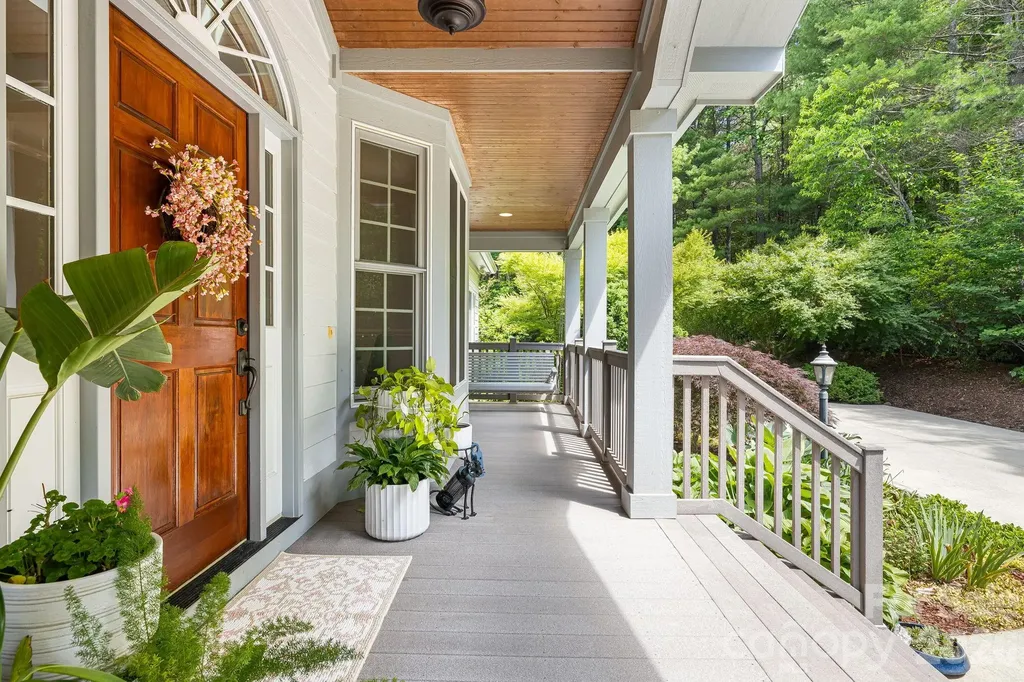 335 Daylily Drive Hendersonville NC 28739