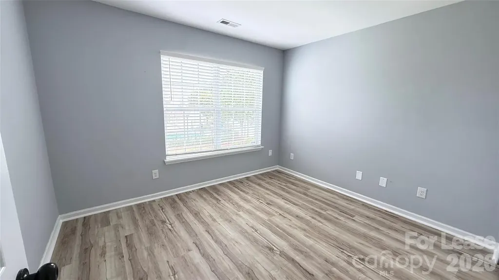 12116 Honor Guard Avenue Charlotte NC 28277