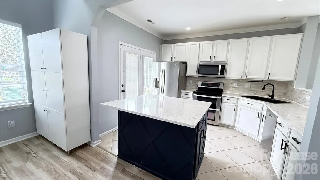12116 Honor Guard Avenue Charlotte NC 28277