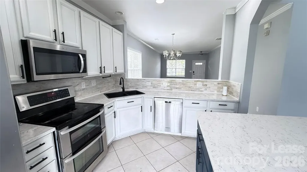 12116 Honor Guard Avenue Charlotte NC 28277