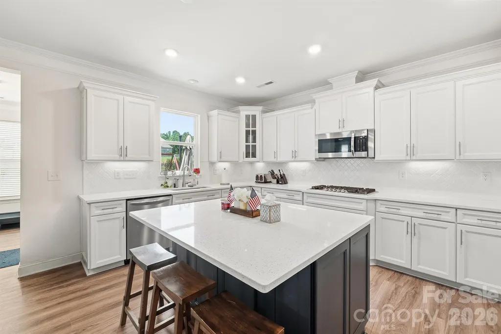 282 Bouchard Drive Waxhaw NC 28173