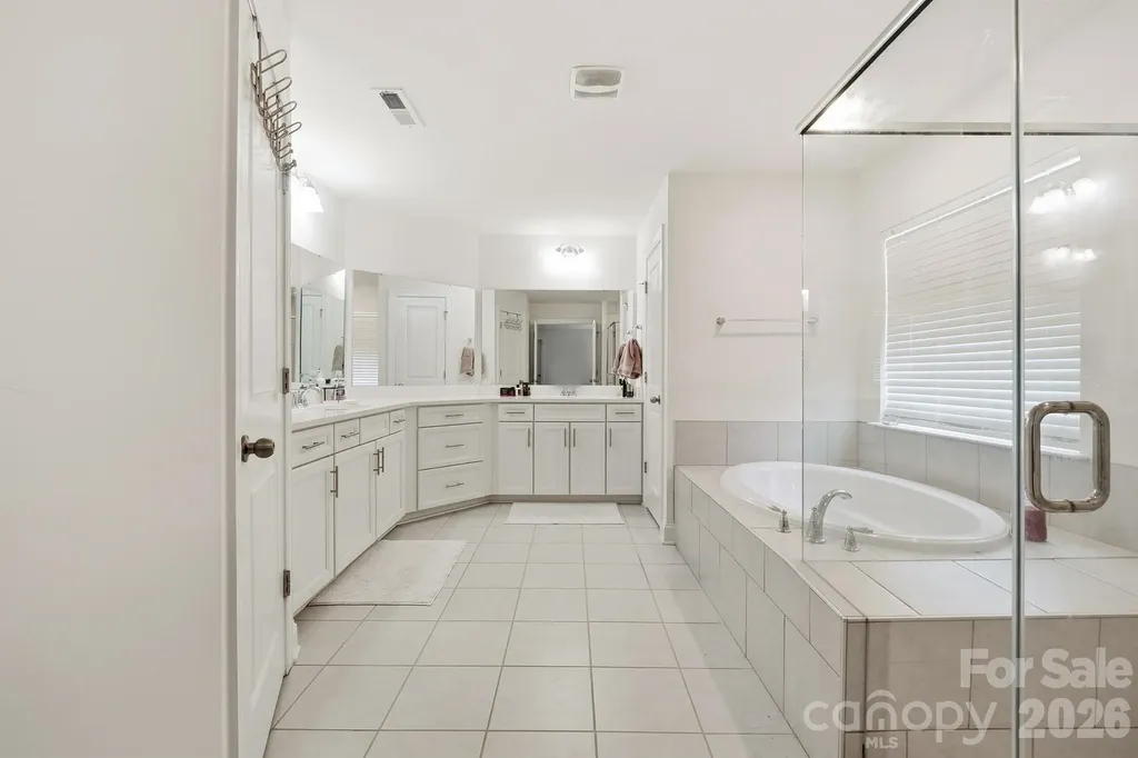 282 Bouchard Drive Waxhaw NC 28173