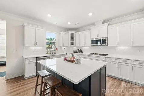 282 Bouchard Drive Waxhaw NC 28173