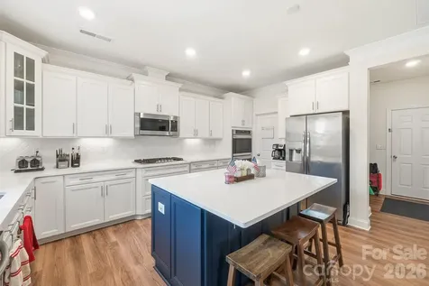 282 Bouchard Drive Waxhaw NC 28173