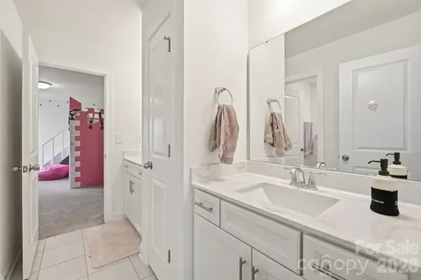 282 Bouchard Drive Waxhaw NC 28173