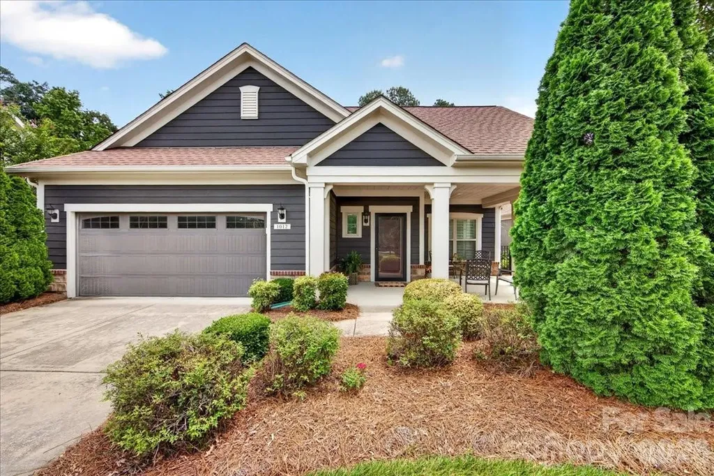 1012 Avalon Place Matthews NC 28104